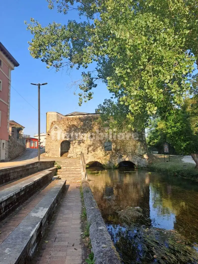 Palazzo - Edificio in affitto a San Giorgio a Liri