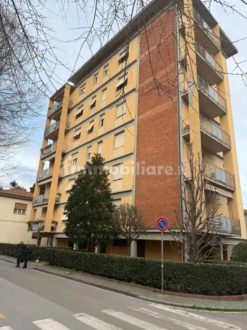 Appartamento in vendita a Cascina