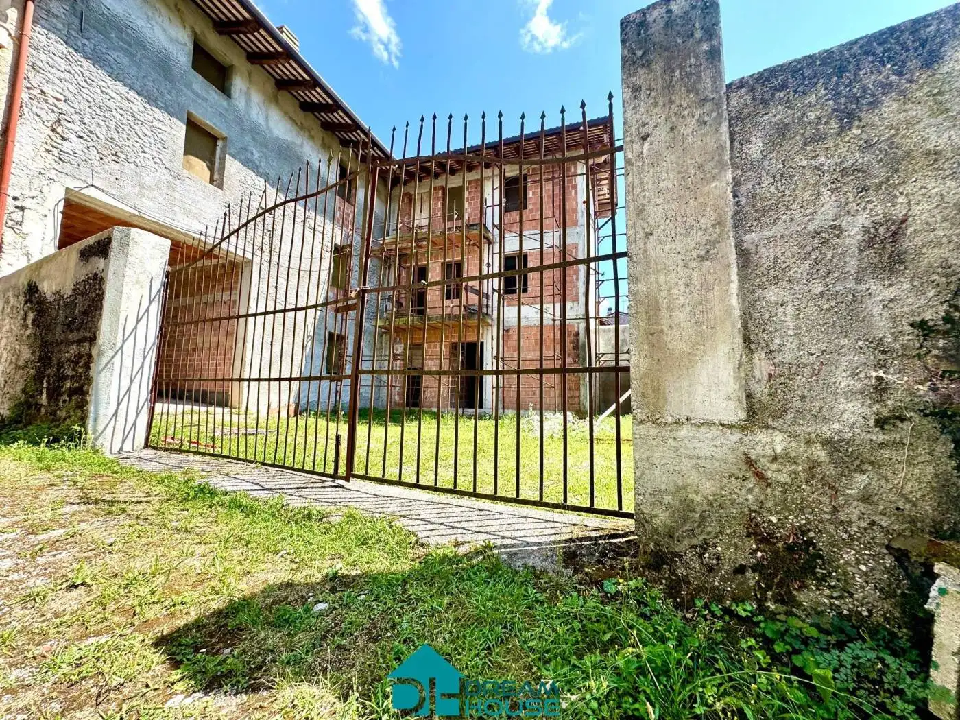 Villa in vendita a Mereto di Tomba