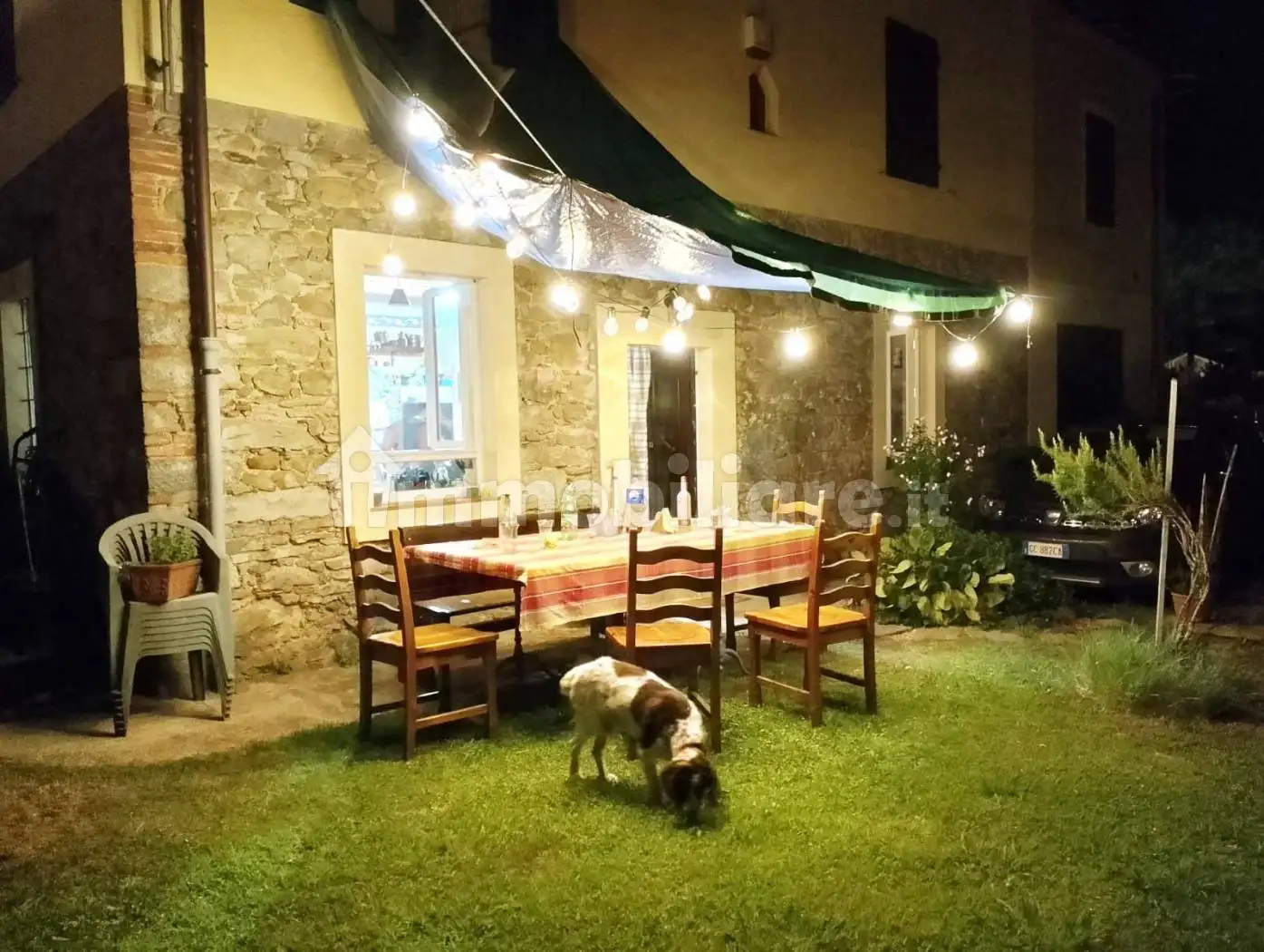 Casa indipendente in vendita a Villa Basilica