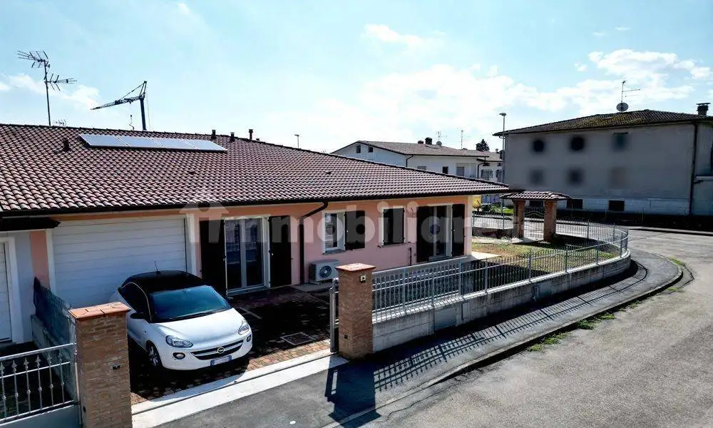 Appartamento in villa via Primo Levi, Lusurasco, Alseno - foto 2