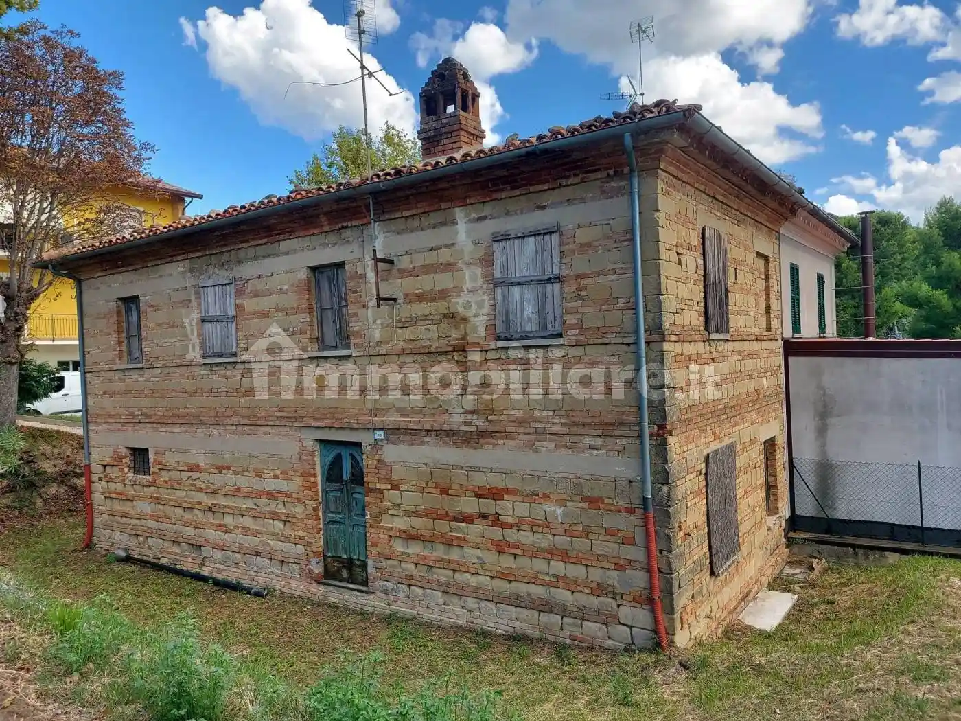 Villa in vendita a Mombaroccio