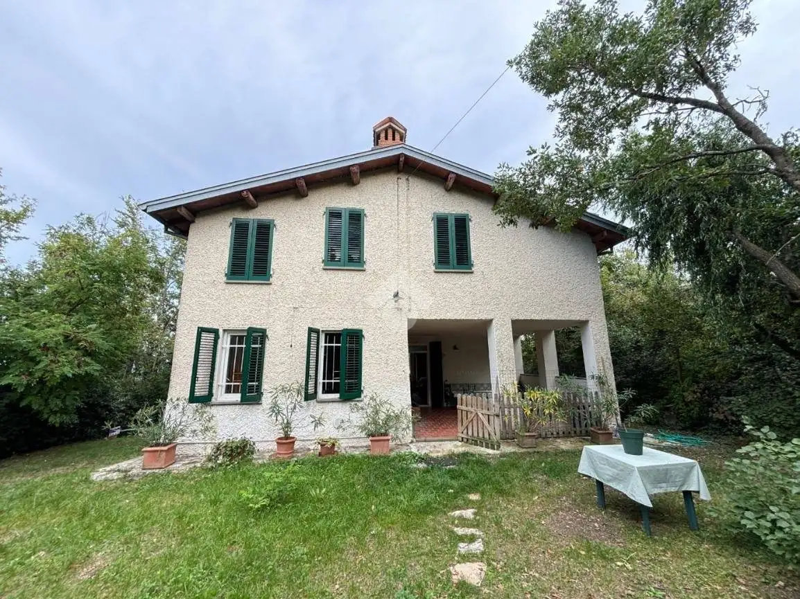 Casa indipendente in vendita a Neviano degli Arduini