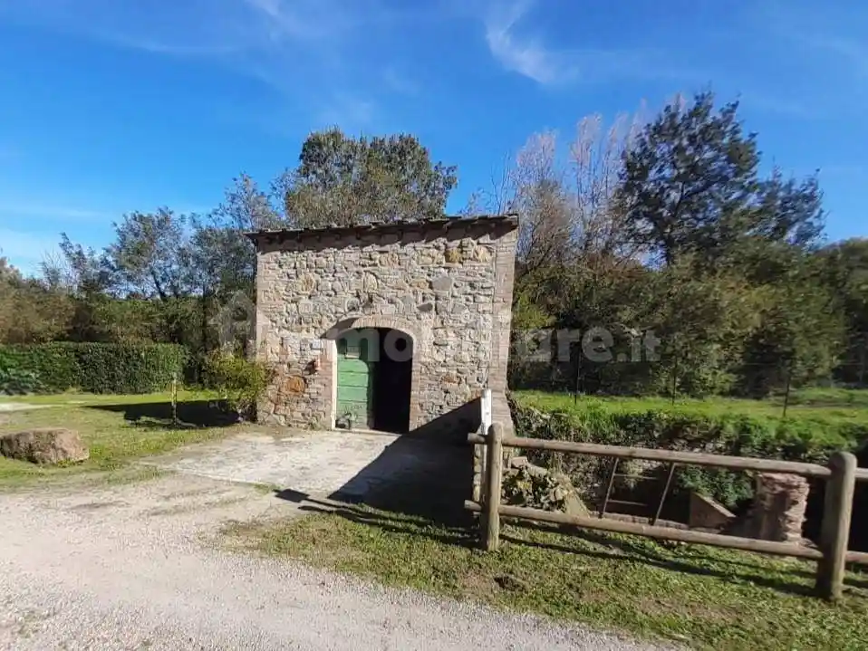 Rustico - Casale in vendita a Montaione