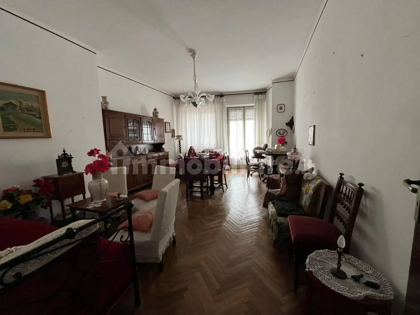 Quadrilocale piazza Generale Giuseppe Perotti 9, Centro, Carrù - foto 4