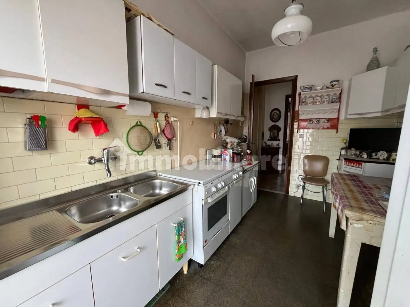 Quadrilocale piazza Generale Giuseppe Perotti 9, Centro, Carrù - foto 5