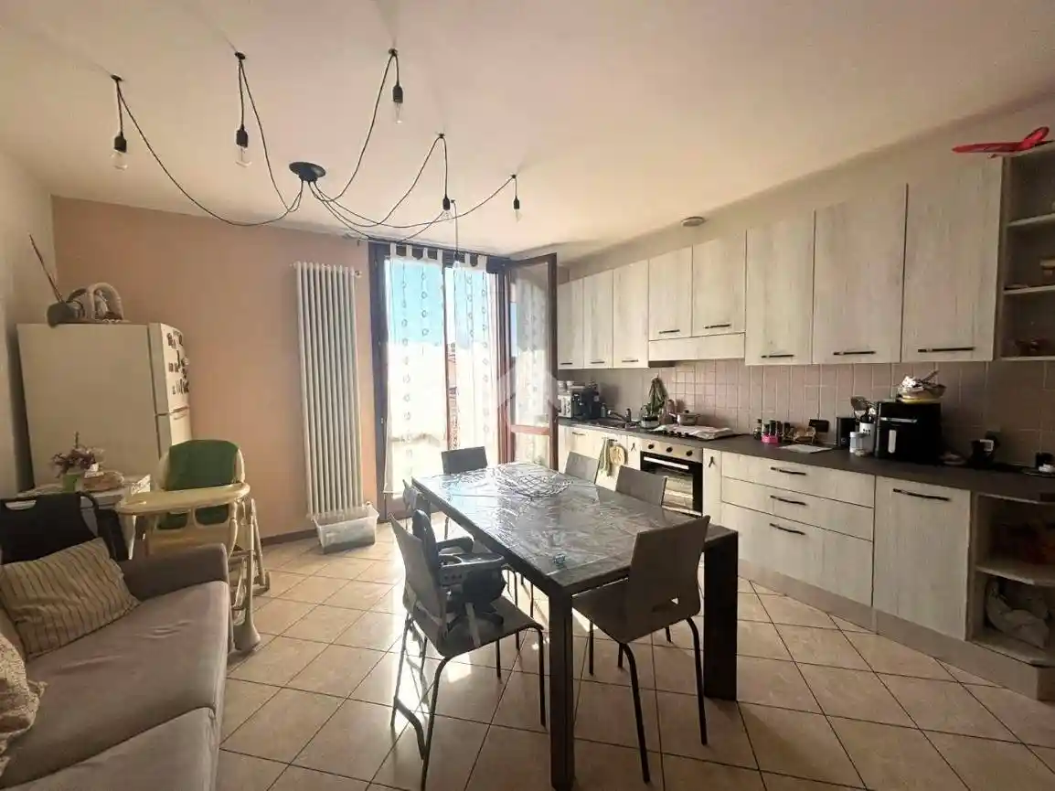 Trilocale via Grazioli, San Giorgio Bigarello - foto 3