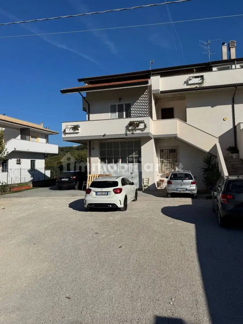 Villa in vendita a Torrevecchia Teatina