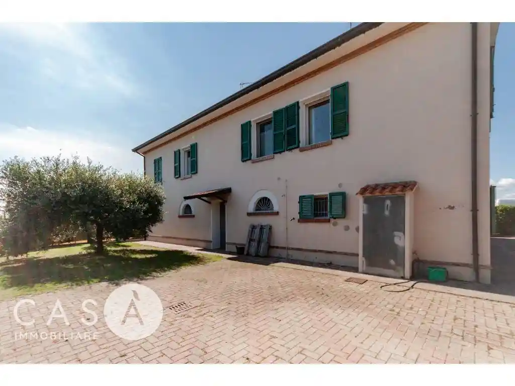 Casa indipendente in vendita a Rimini