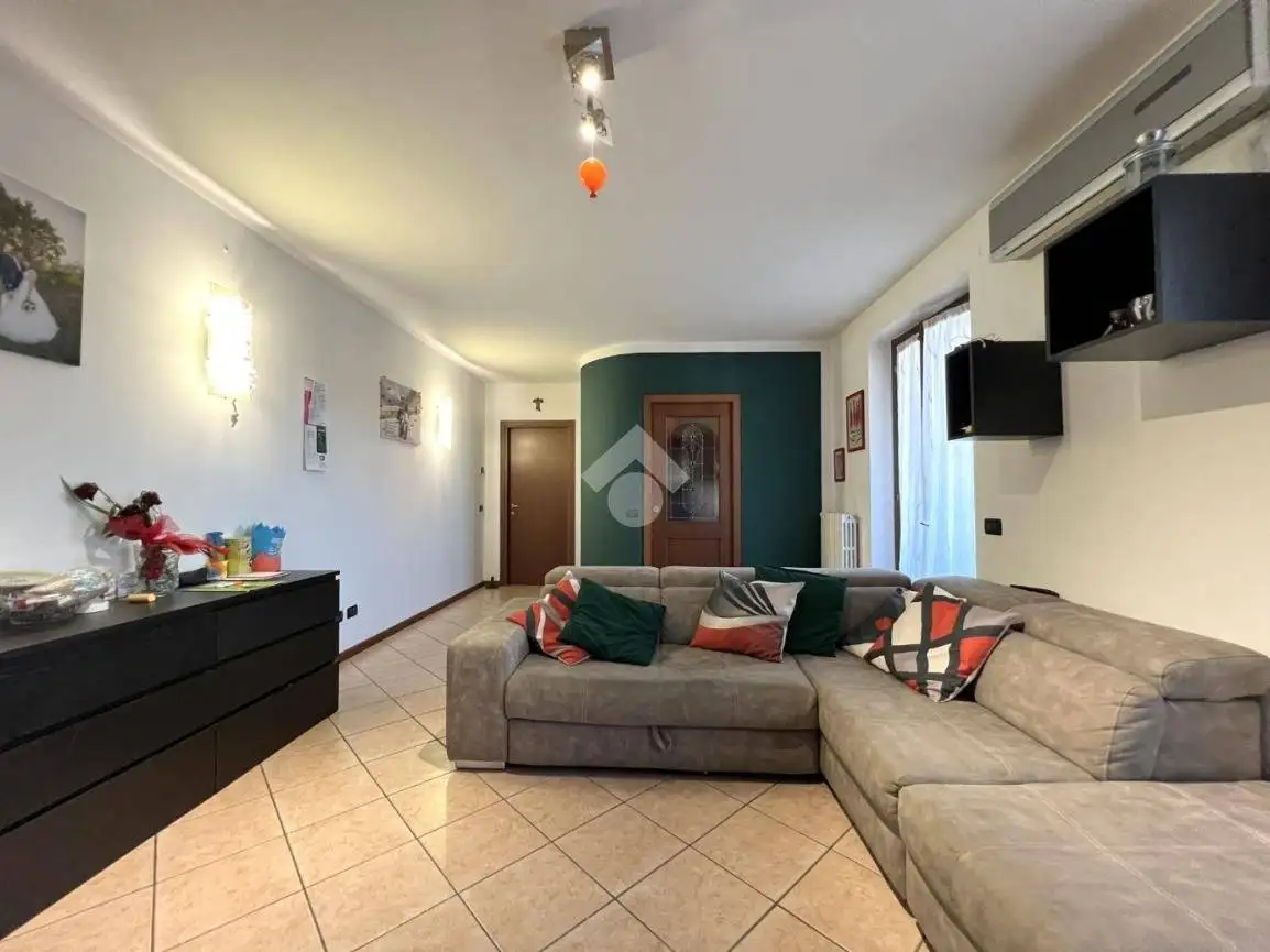 Trilocale V. Montello, Asola - foto 4