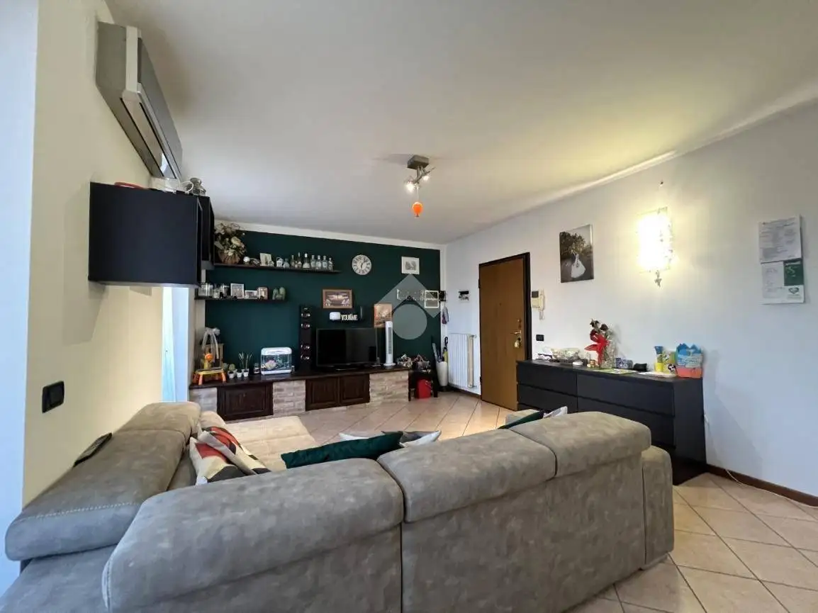 Trilocale V. Montello, Asola - foto 5