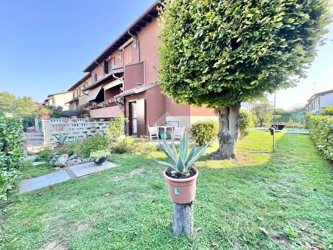 Villa a schiera via E. Berlinguer 18, Casarile - foto 2