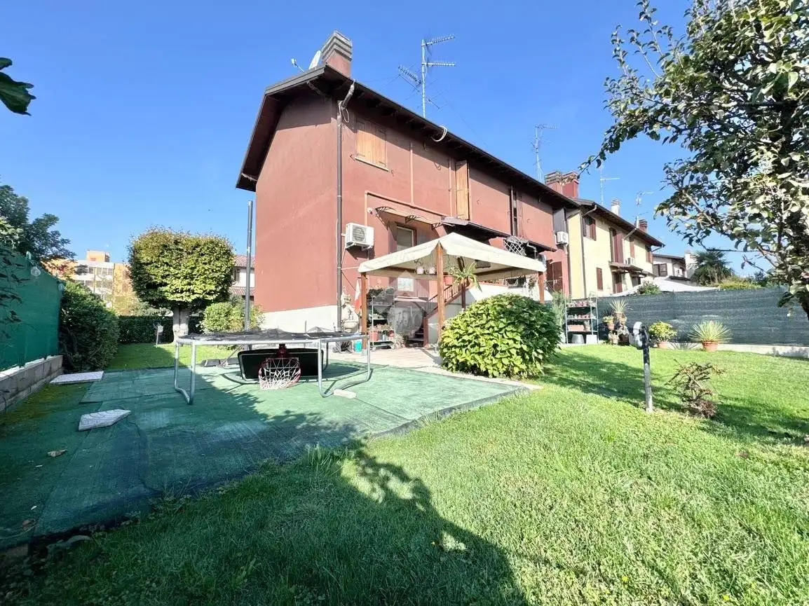Villa a schiera via E. Berlinguer 18, Casarile - foto 3