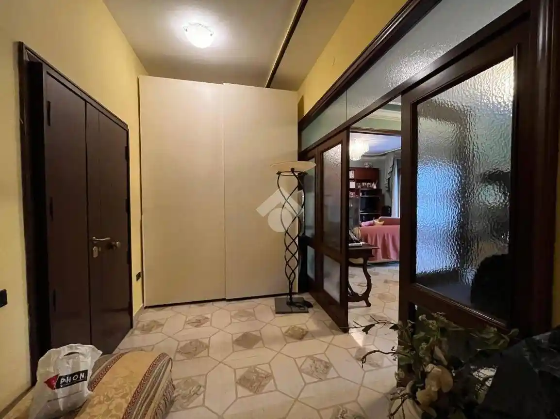 Appartamento via Italia Giordano 10, A. Annarumma, A. Gasperi, F. Tedesco, Avellino - foto 2