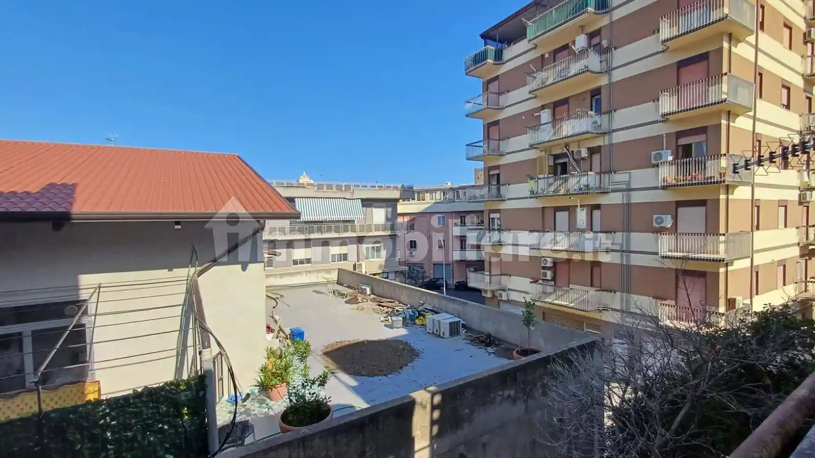 Trilocale via Trento, Brolo - foto 3