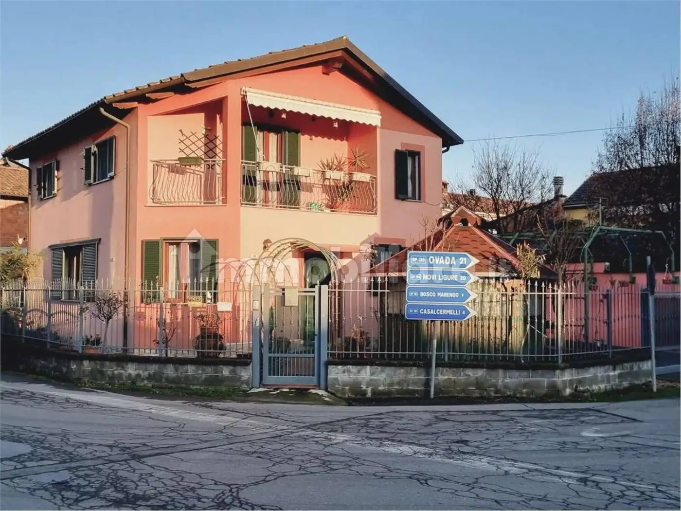 Villa in vendita a Castellazzo Bormida