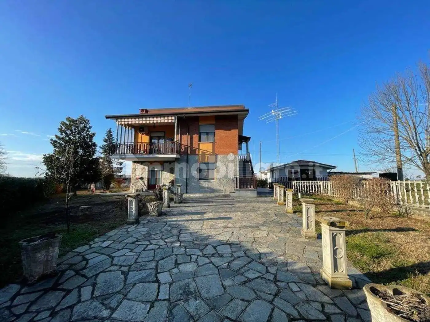 Villa in vendita a Quattordio