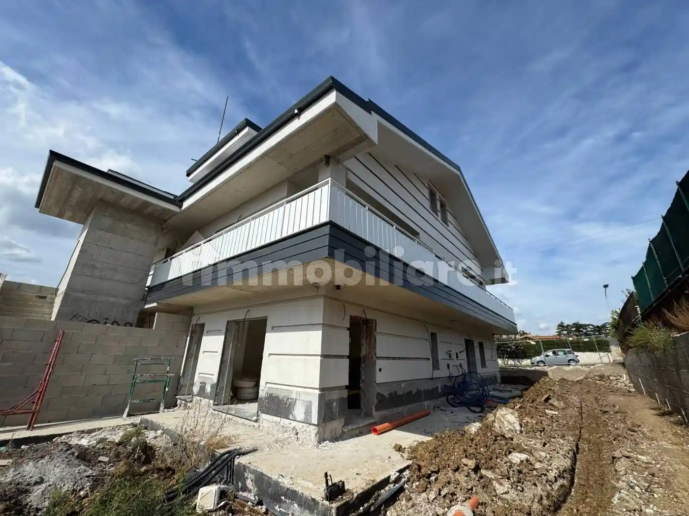 Appartamento in vendita a Guidonia Montecelio