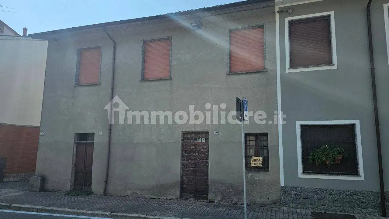 Villa in vendita a Bressana Bottarone