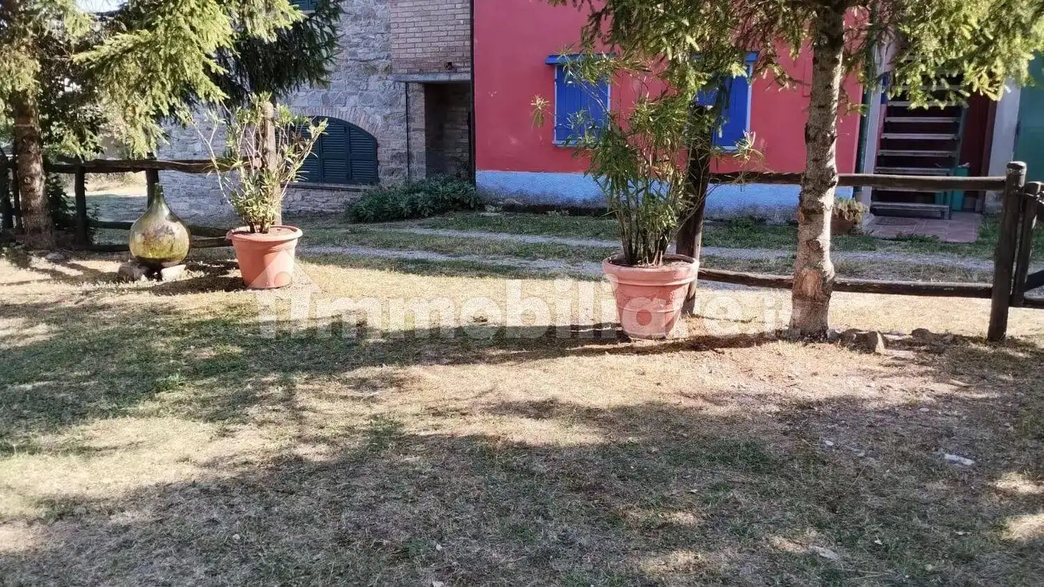 Rustico - Casale in vendita a Gropparello