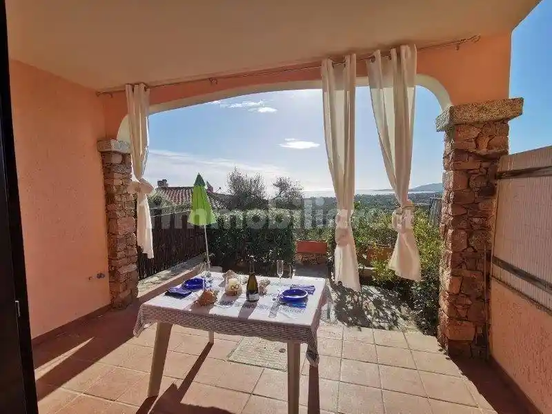 Appartamento in vendita a Budoni