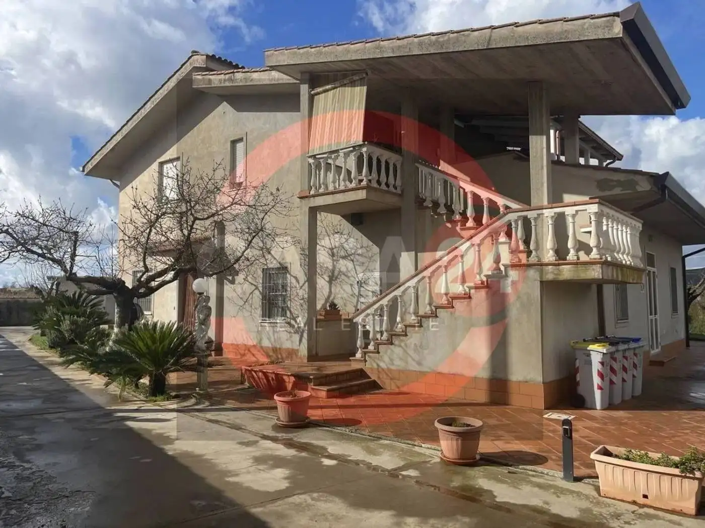 Villa in vendita a Latina