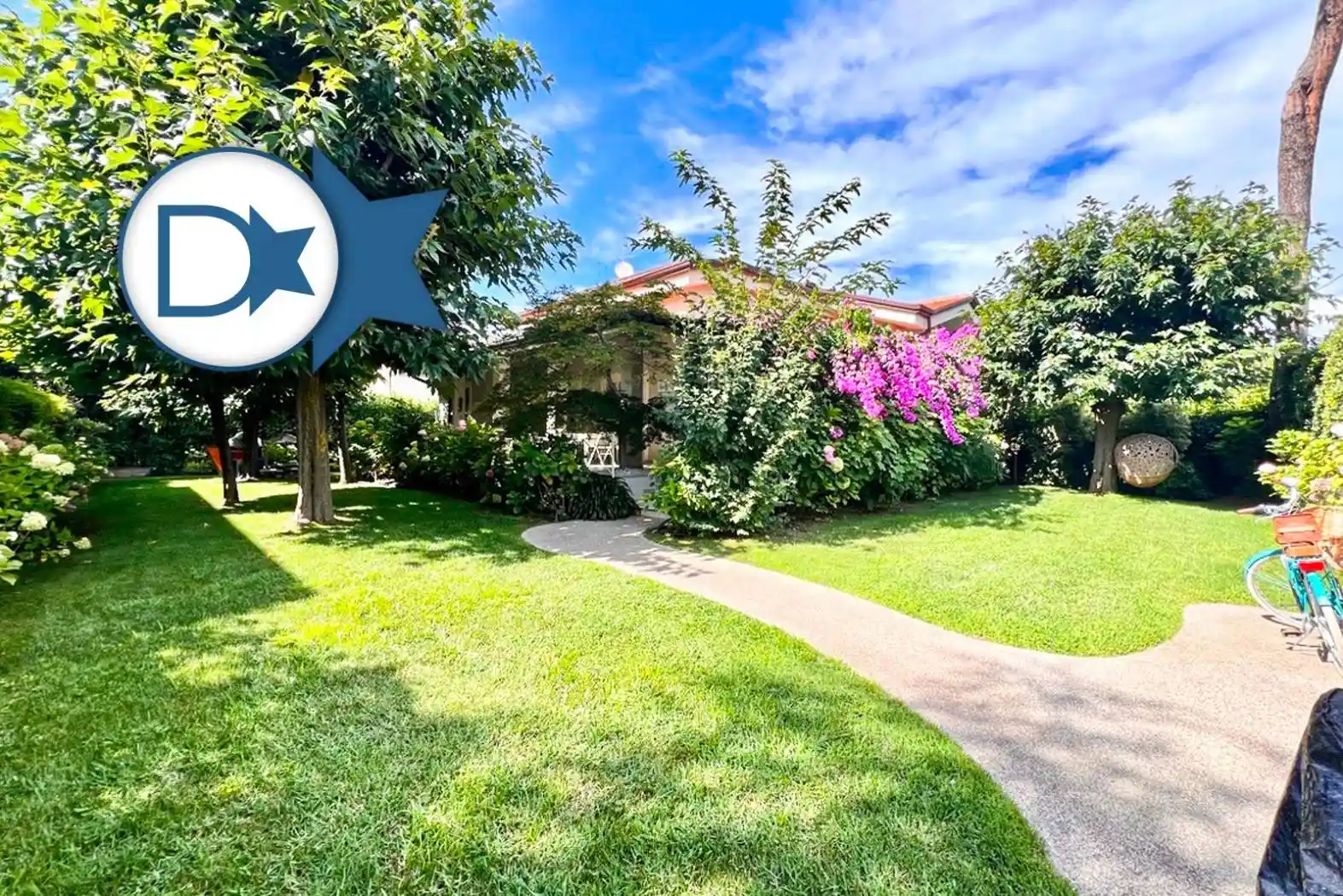 Villa in vendita a Forte dei Marmi