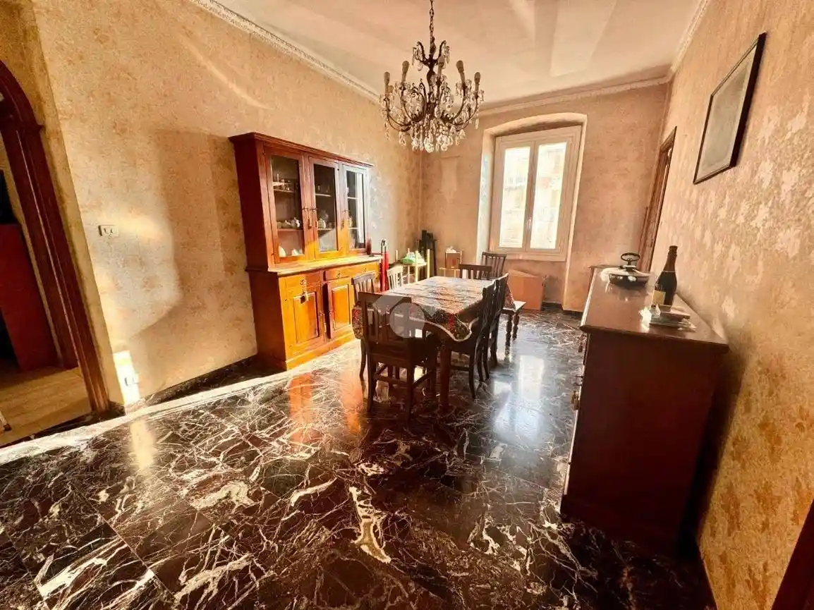 Appartamento in vendita a Genova