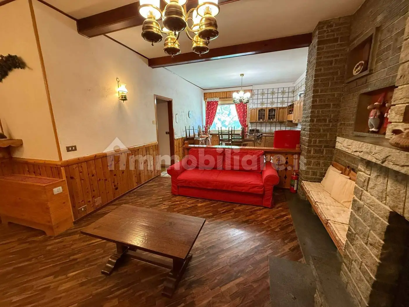 Quadrilocale Rue Chivia, Centro, Brusson - foto 3