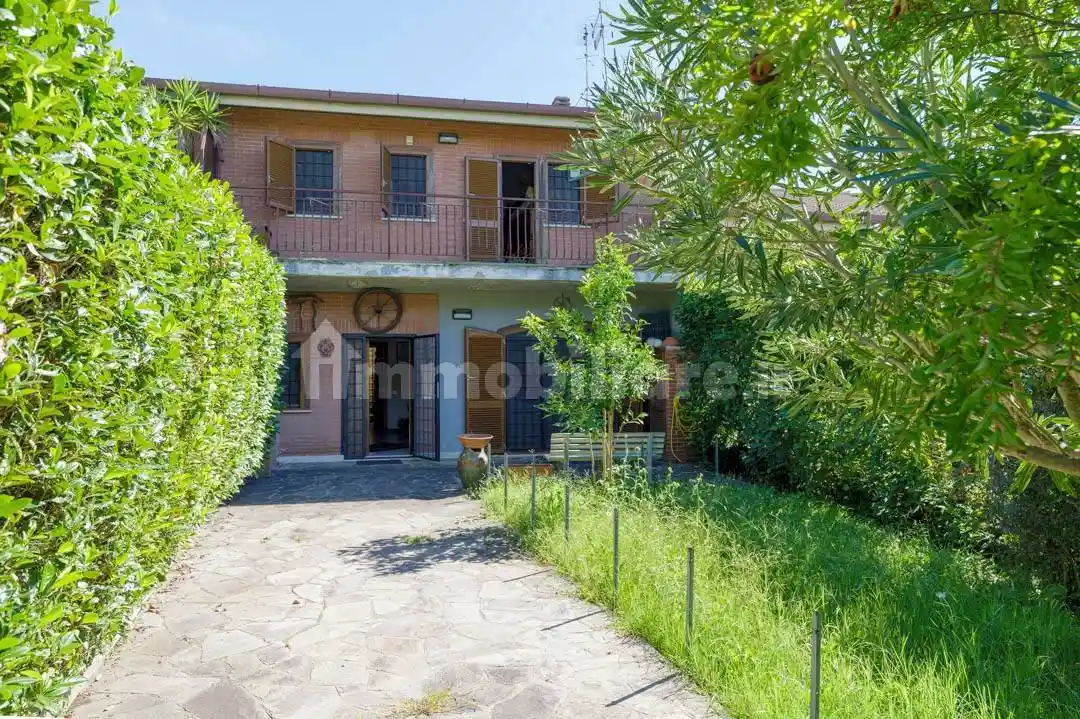 Villetta a schiera in vendita a Castelnuovo di Porto