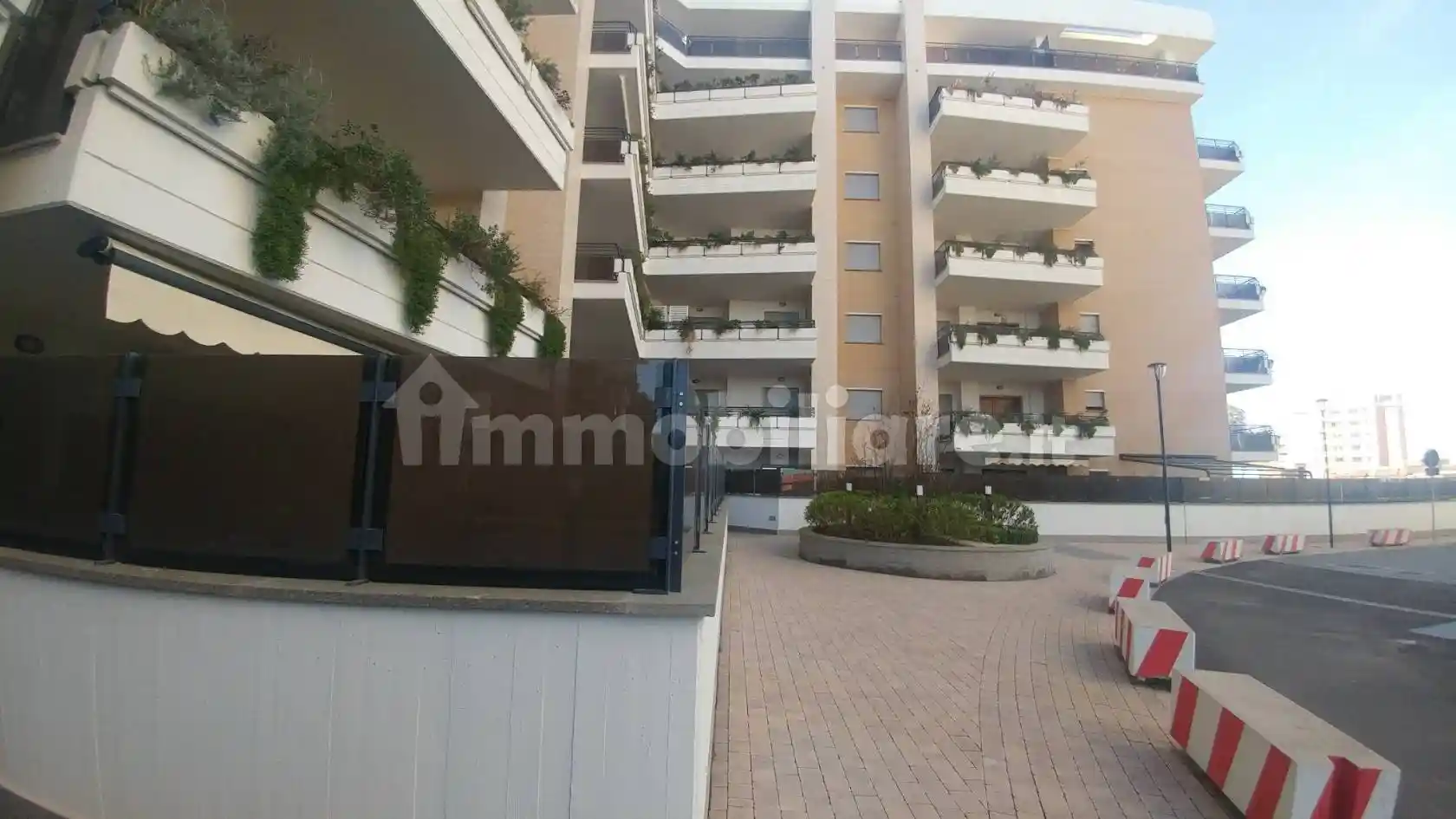Palazzo - Edificio in affitto a Roma