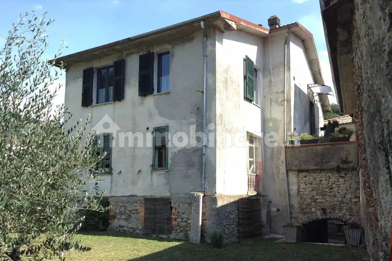 Villa in vendita a Licciana Nardi