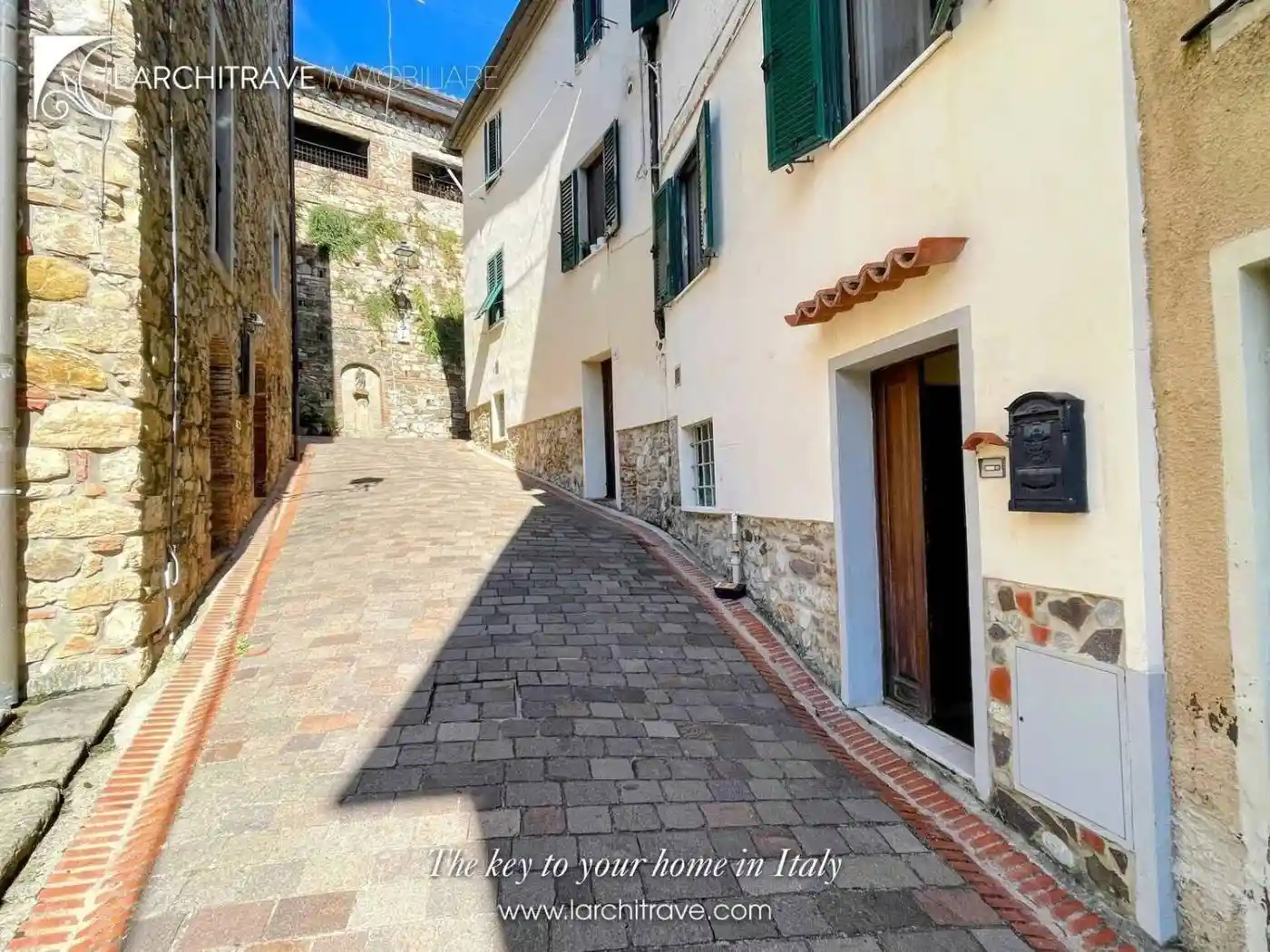 Villa in vendita a Lajatico