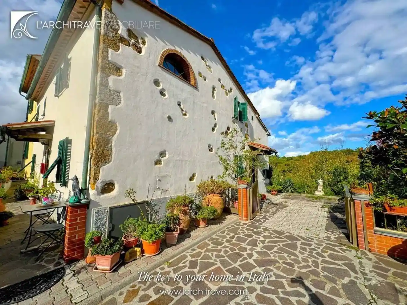 Villa in vendita a Pomarance