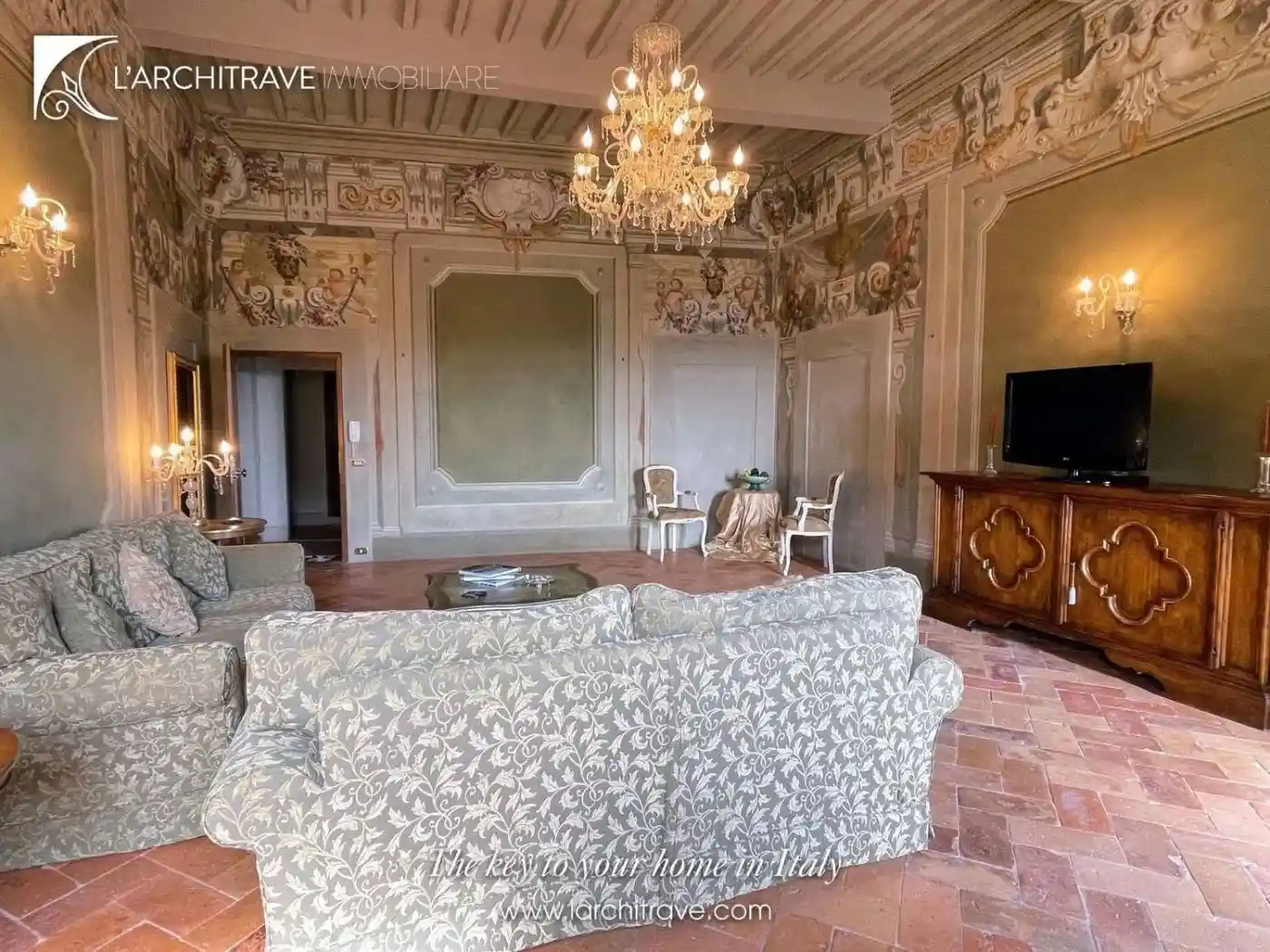 Villa in vendita a Terricciola