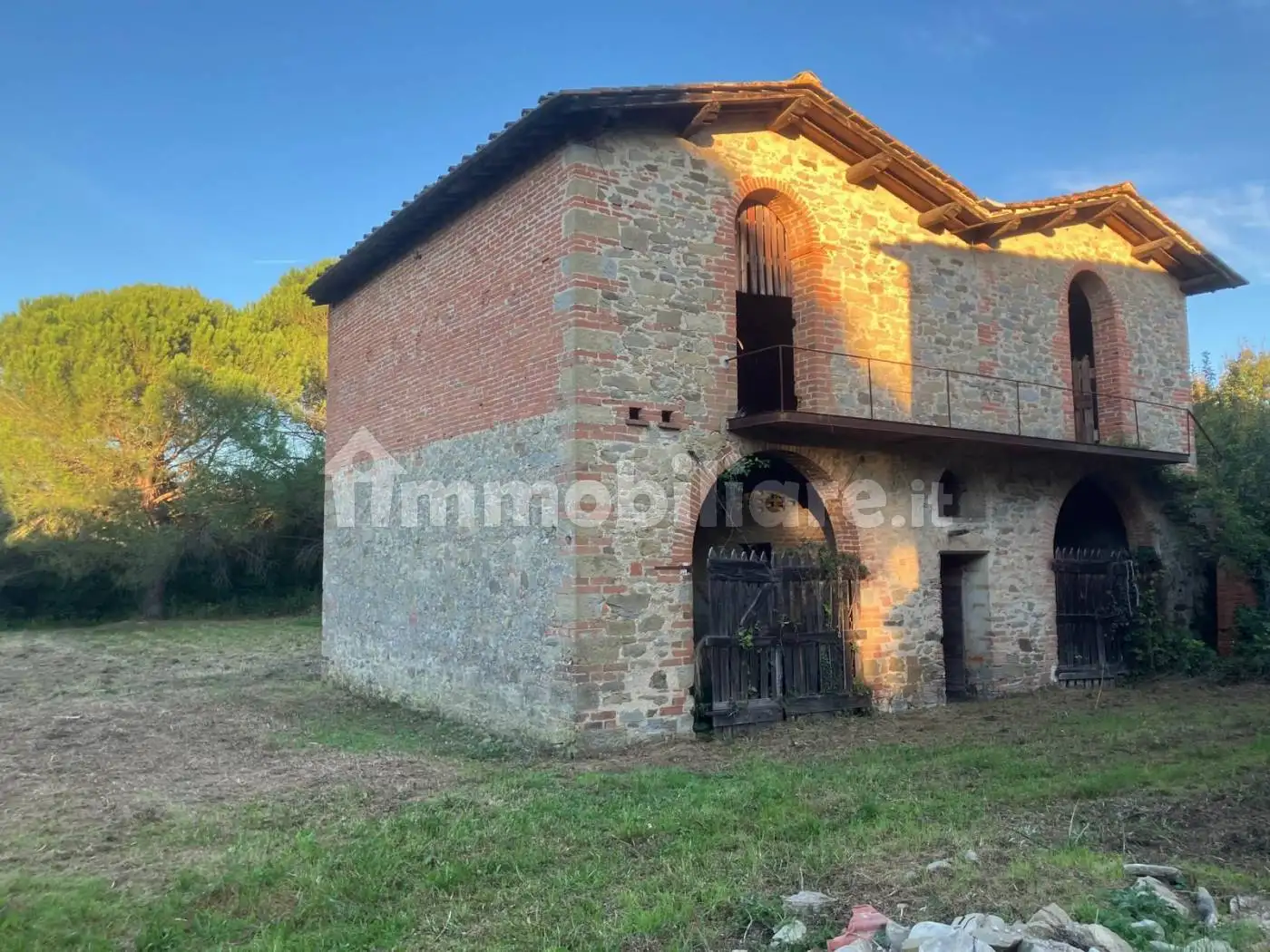 Rustico - Casale in vendita a Arezzo