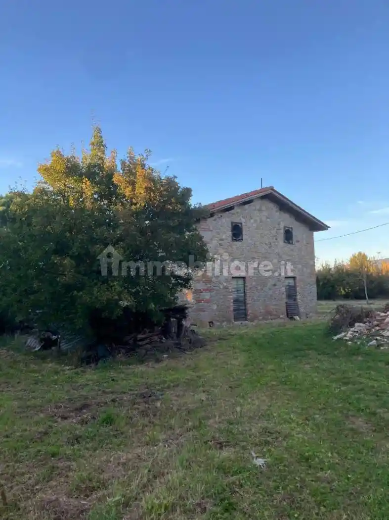 Rustico - Casale in vendita a Arezzo
