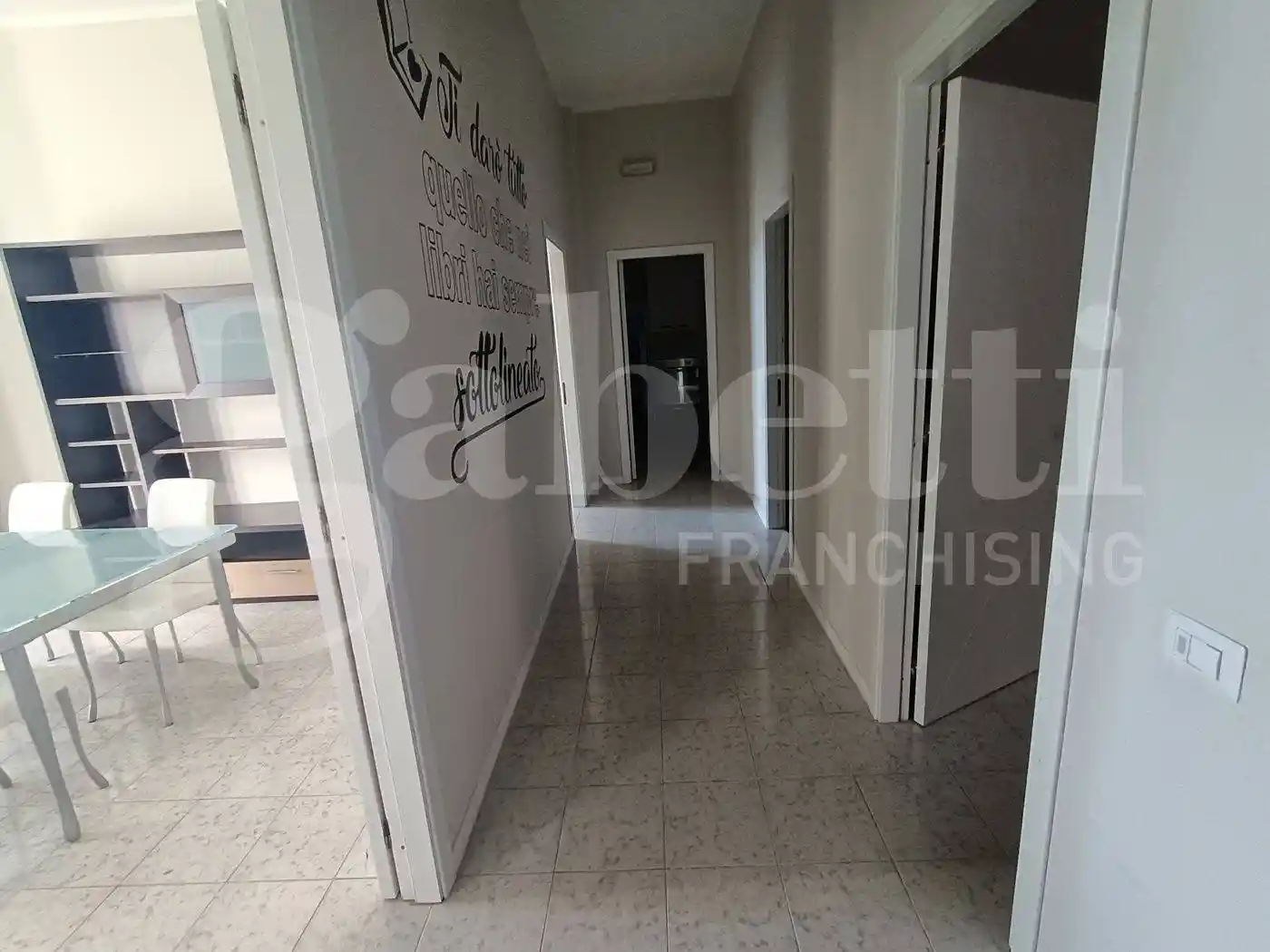 Quadrilocale piazza Stocco, 10, San Leonardo, Catanzaro - foto 2