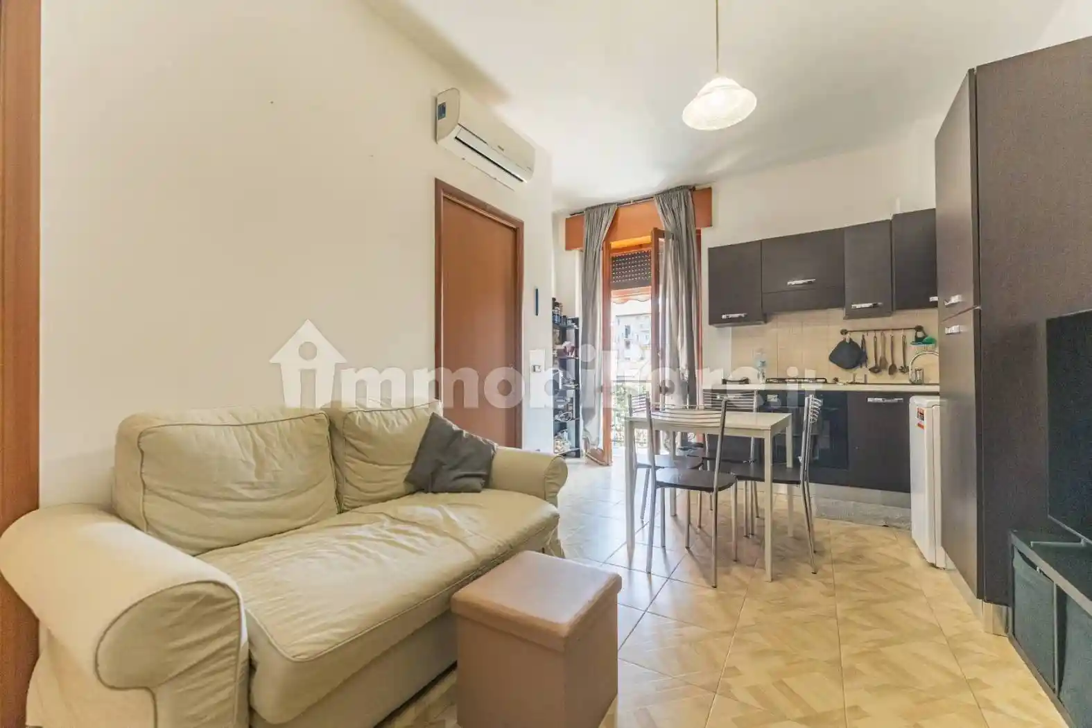 Bilocale via Romeo Frassinetti 5, San Siro, Milano - foto 5