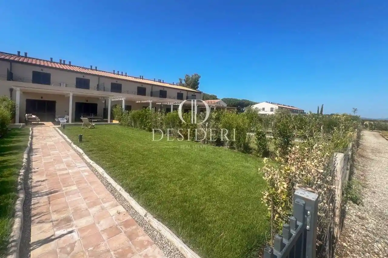 Appartamento in vendita a Capalbio