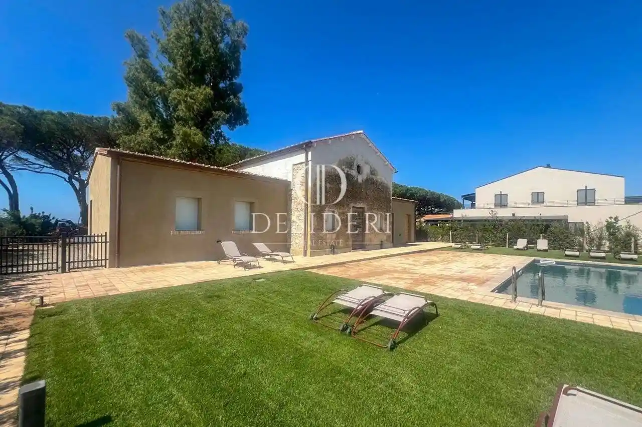 Appartamento in vendita a Capalbio