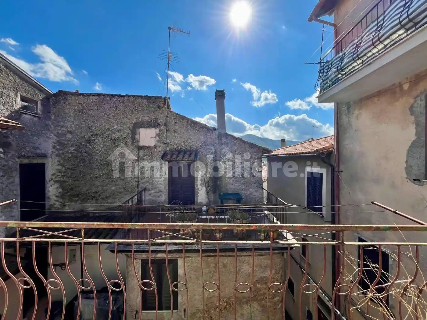 Palazzo - Edificio in vendita a Segni