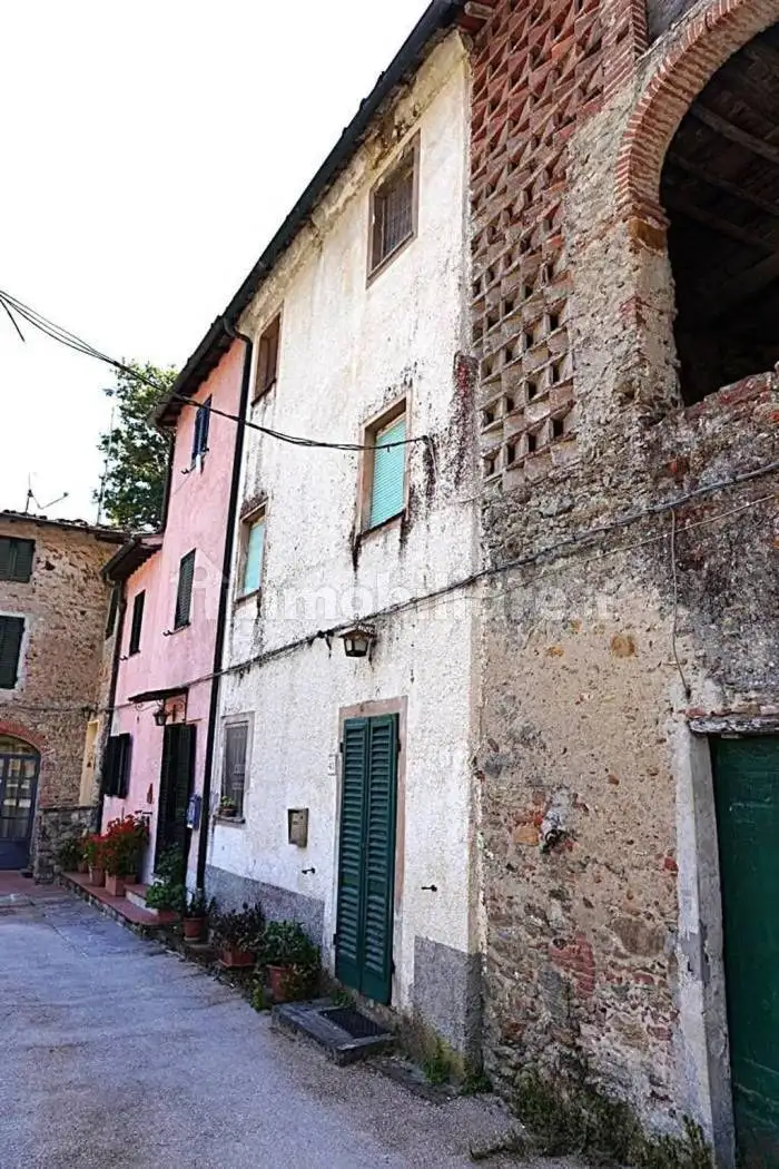 Villa in vendita a Capannori