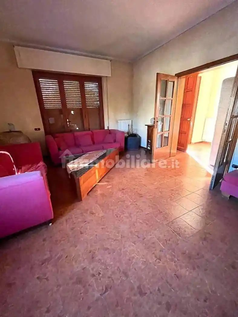 Villa unifamiliare via Del Burlamacco, 669, Santa Maria a Colle - Ponte San Pietro, Lucca - foto 2