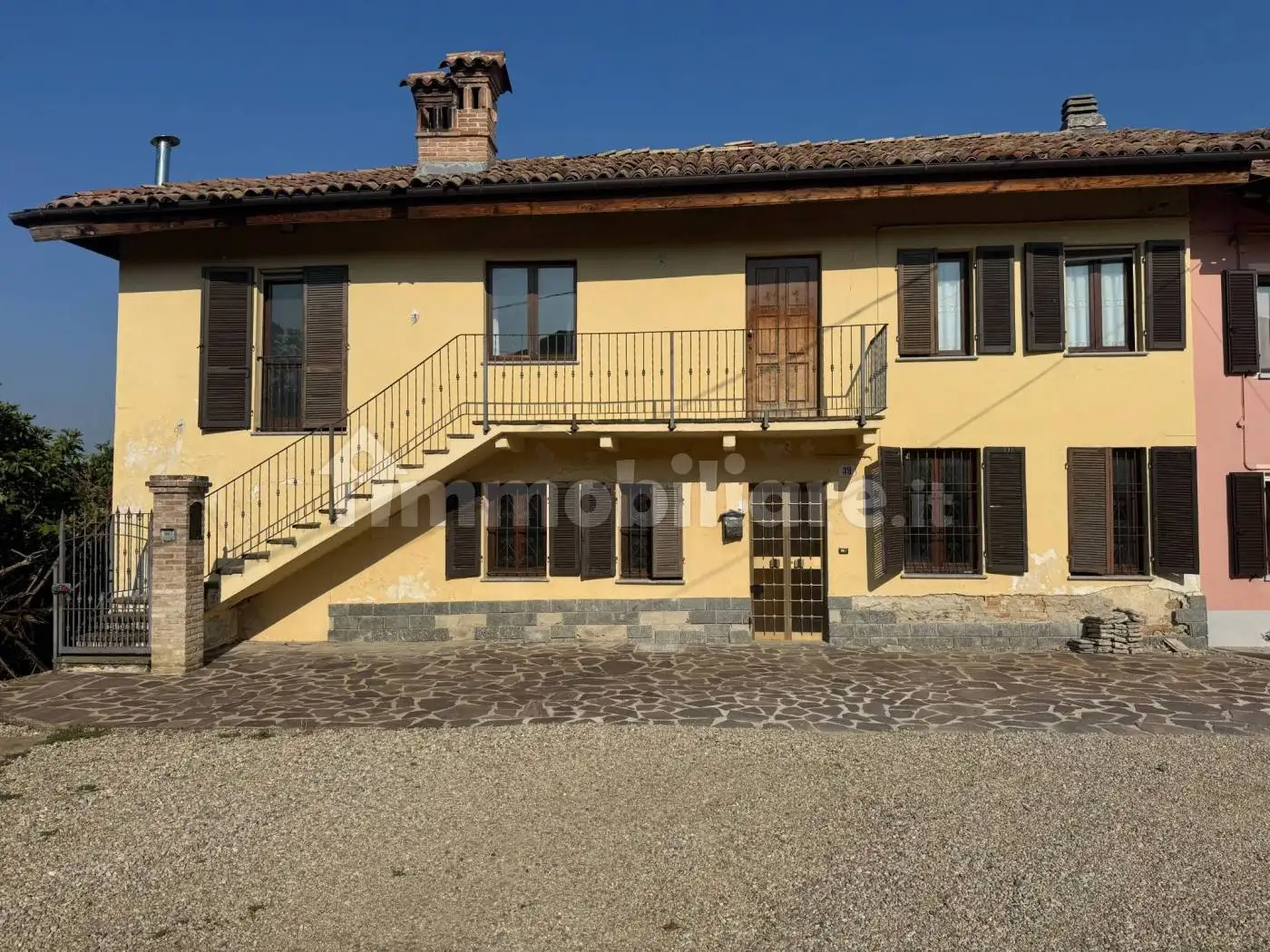 Rustico - Casale in vendita a Neviglie