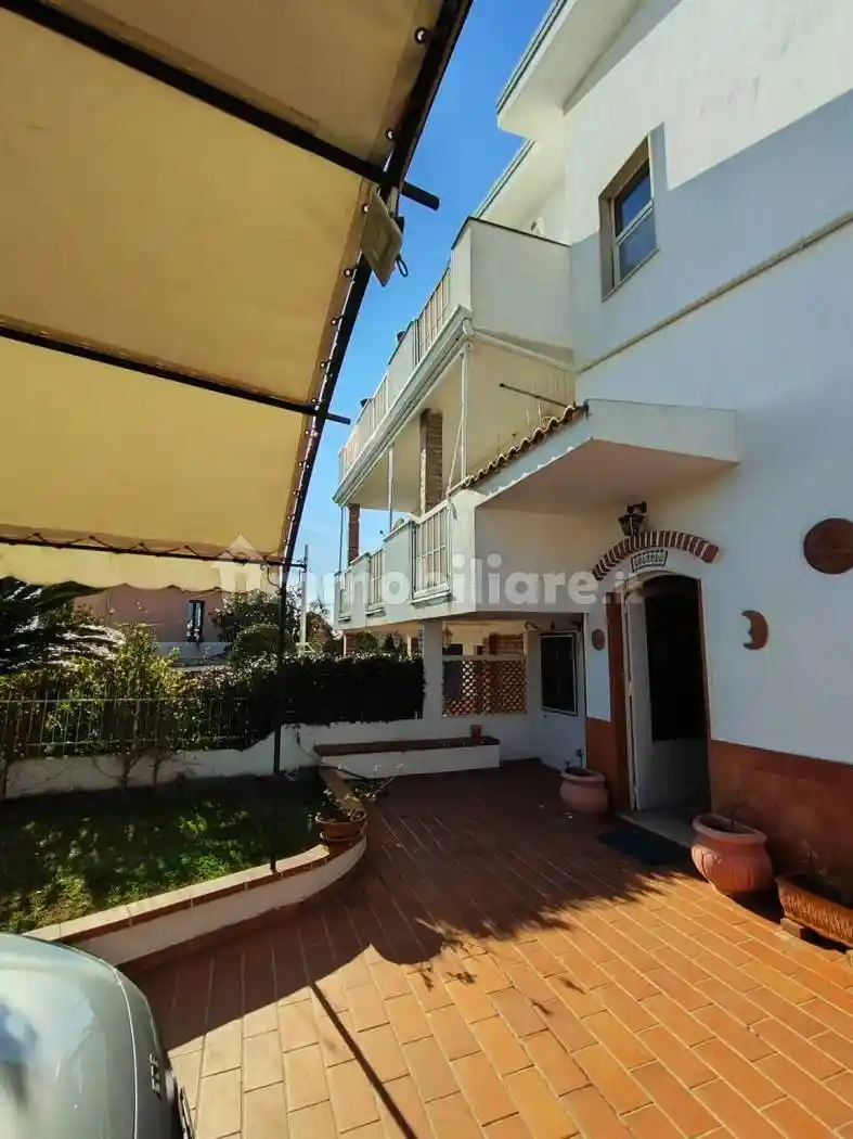 Villa unifamiliare via Tintoretto, 30, Baia del Carpino, Petrosa, Piano Grande, Scalea - foto 2