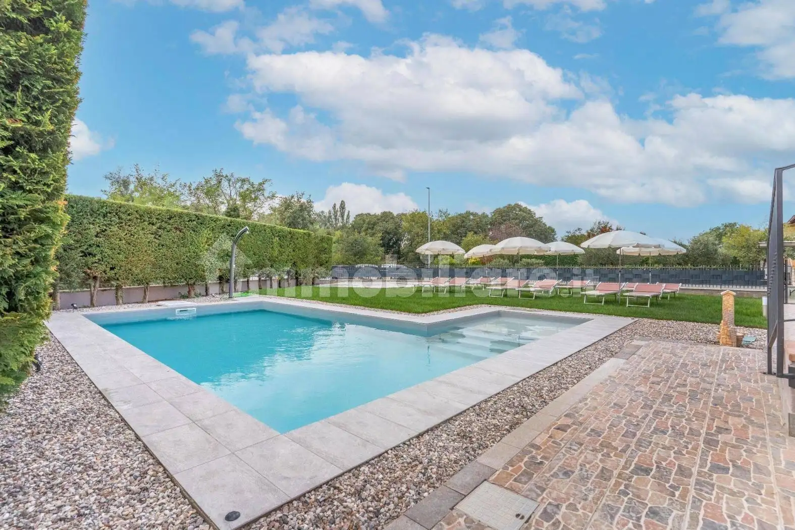 Appartamento in villa via Alberto Montini 48, Centro, Castelnuovo del Garda - foto 3