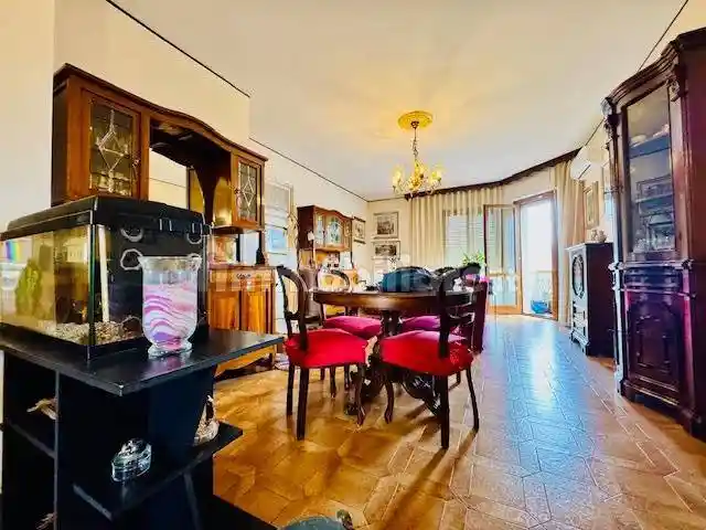 Appartamento in vendita a Carrara