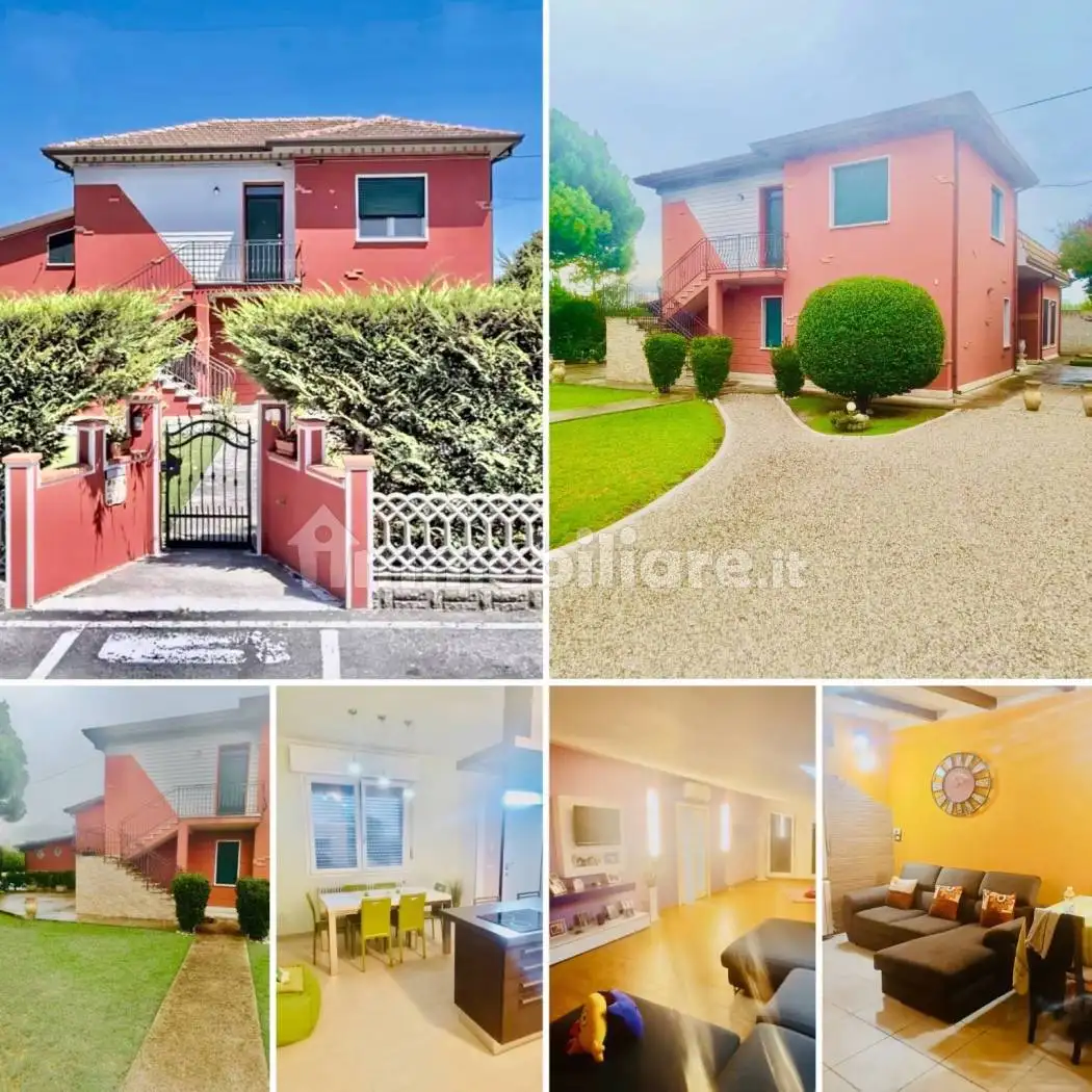 Villa in vendita a Riva del Po