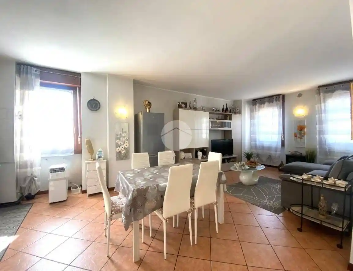 Appartamento in vendita a Palazzolo sull'Oglio